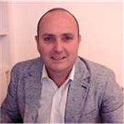 Offro lezioni di contabilità, economia, matemetica, diritto, latino, italiano; possibilità di raggiungere lo studente a domicilio.