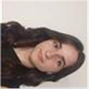 Profesora imparte clases de matemáticas, nivel preescolar, primaria o de la ESO