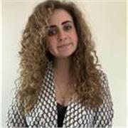 Laureata in lingue per l'interpretariato e la traduzione impartisce lezioni private di inglese, francese, spagnolo e russo