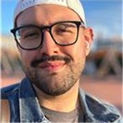 Professeur d'anglais original, dynamique, et fun ! Apprenez l'anglais avec style.