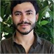 Maestro de gastronomía enfocado en metodologías de investigación en cultura culinaria y productos gastronómicos especializados