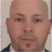 Prof bilingue ayant une expérience de 23 ans en enseignement et éducation, avenant et ai le sens de l’écoute et emphatique