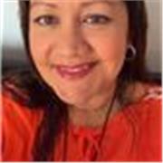 Profesora en educación comercial. Responsable, capaz de resolver problemas. 
