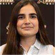 Profesora de ingles capacitada con un nivel de ingles casi nativo, estudiante de Ingenieria Civil en Estados Unidos