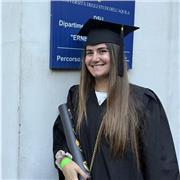 Insegnante di italiano è specializzata nelle classe di concorso A22 e 12 , offre ripetizioni di : italiano, storia , geografia, grammatica italiana e latino
