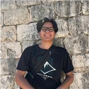 Candidato a doctor en Ciencias, Psicólogo de formación. Ampllia experiencia enseñando Neurociencias, Análisis experimental de la c