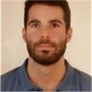 Farmacéutico y profesor de física y química en Instituo