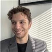 Vous avez besoin d'un professeur particulier ? Vous voulez apprendre l'anglais sans prise de tête et dans la bonne humeur ! 