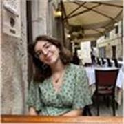 Insegnante per aiuto compiti / ripetizioni materie umanistiche