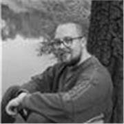 Psychologie-Tutor, der klinische und angewandte Psychologie im 21. Jahrhundert unterrichtet.