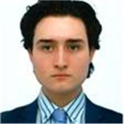 Docente de inglés con enfoque comunicativo y formación en psicología aplicada al aprendizaje