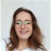 Sono la ragazza giusta per aiutare i tuoi ragazzi nello svolgere i loro compiti e tutte le difficoltà che ci sono attorno. 
