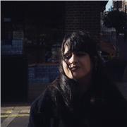 Englisch-Tutorin mit zusätzlichen Deutsch- und Griechisch Kenntnissen