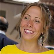 Profesora de ciencias e idiomas con especialización en biología y geología