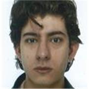 Étudiant en philosophie, fraîchement diplômée de la licence. 