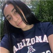 Cuido pequeñitos ,también les doy terapia de Matrogimnasia si lo requieren,o simplemente terapias físicas y cursos de inglés