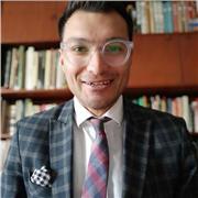 L'insegnante della lingua russa. Le lezioni vanno svolti sia dal vivo che online