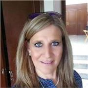 Maestra de inglés para niños y adultos en línea