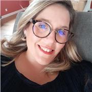Titulaire d'une licence Sciences de l'éducation et enseignante en Français et langues étrangères (Anglais/Espagnol), je suis disponible pour dispenser des cours. Pédagogue et à l'écoute je mettrai tout en œuvre pour aider les personnes en difficulté scola
