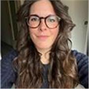 Mi chiamo Anna e sono disponibile per ripetizioni di matematica e fisica per studenti delle scuole medie e BIENNIO superiori!