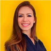 Professora de matemática on-line conforme anunciado no LinkedIn