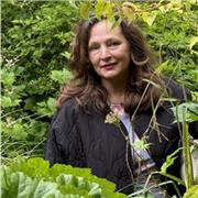 Russian native speaking teacher with QTS