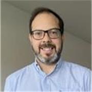 Profesor particular con sólida formación técnica y experiencia profesional en gestión e ingeniería.