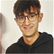 Profesor de inglés, tengo el certificado de C1 Advanced.