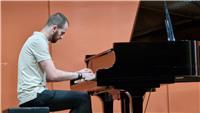 Clases de piano, lenguaje musical, solfeo, análisis musical, entrenamiento auditivo, introducción a la improvisación