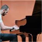 Clases de piano, lenguaje musical, solfeo, análisis musical, entrenamiento auditivo, introducción a la improvisación