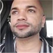 Profesor de canto para niños y jóvenes principiantes y adultos principiantes