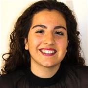 Doy clases de solfeo y de flauta travesera. Me adapto al nivel que sea necesario, incluido conservatorio