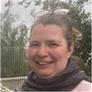 Transformez votre niveau en informatique : forte de 25 ans d'expertise et d'une passion pour l'enseignement