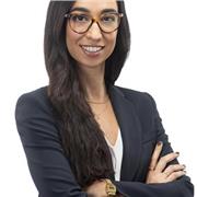 Native English speaker, with two years of experience teaching both children and adults