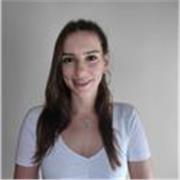 Graduada en Filología Hispánica por la Universidad de Burgos con cursos voluntarios en las Jornadas de Didáctica de Lengua y Literatura en la Universidad de la Rioja. Actualmente, me encuentro cursando el Master en Profesorado de Educación Secundaria Obli
