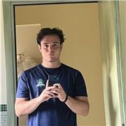 Sei alla ricerca di un insegnate serio, preciso ma allo stesso tempo in grado di relazionarsi e capirti, sei nel posto giusto!