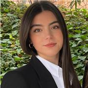 Estoy sacándome la titulación de educadora infantil y he realizado prácticas en un centro escolar durante dos meses.