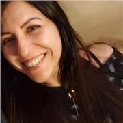 Soy Licenciada en Psicología y también estudie Derecho un año, me apasiona estudiar, por lo que no tendría inconveniente en preparar clases relacionadas con las disciplinas que he estudiado