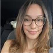 Hola me llamo Sheila y soy una profesora particular de inglés, me adapto completamente a las necesidades de cada niño/a 