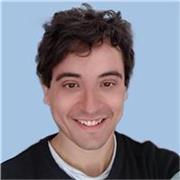 Chitarrista e musicista con progetto musicale attivo insegna ai principianti di tutte le età con metodo pratico su misura a Torino