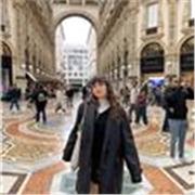 Graduada  en Estudios Ingleses por la Universidad de Sevilla Oferta Clases de Refuerzo para Alumnos  Secundaria y Primaria 