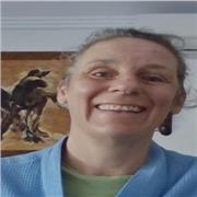 Someone who loves maths and loves teaching maths!