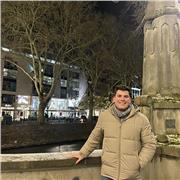 Erfahrener Deutschlehrer für Deutsch als Fremdsprache – praxisnah, geduldig und effektiv lernen