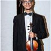 Músico y pedagogo musical con sólida formación académica y experiencia en docencia, interpretación y gestión cultural