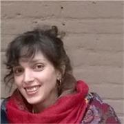 Ciao! Se vuoi imparare o migliorare il tuo italiano, sono qui per te :)