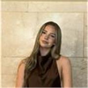 Clarinetista formada en el Conservatorio Profesional de Música de Córdoba y miembro en una banda de música.   
