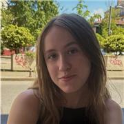 Étudiante en deuxième année de CPGE littéraire, je propose des cours de soutien en français de la 6ème jusqu'au baccalauréat.