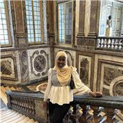 Professeur de français spécialisée en conjugaison et en orthographe.