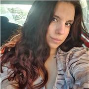 Studentessa fornisce ripetizioni dalle elementari alle superiori in materie umanistiche, soprattutto in Storia