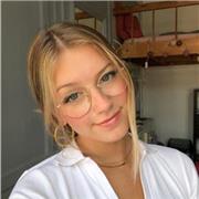 Étudiante en psychologie niveau bac+2, aimerais beaucoup transmettre un savoir aux élèves